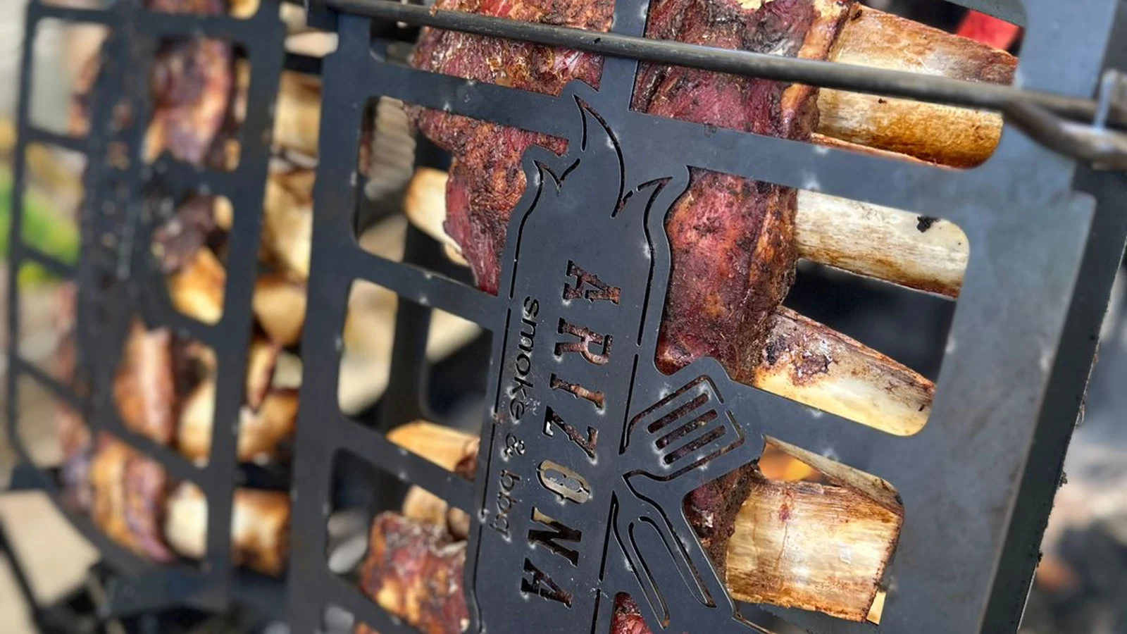 setembro no le canton tem sertanejo tributo ao foo fighters e bbq featured