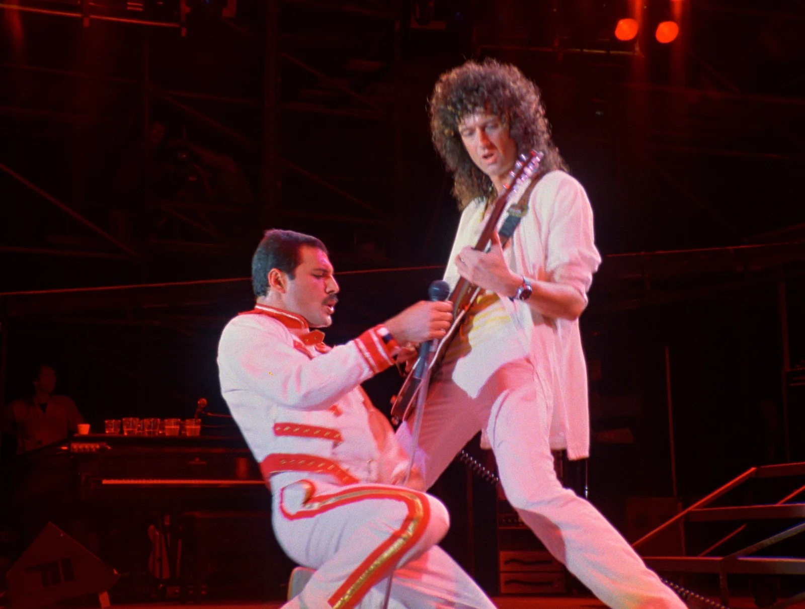Show histórico do Queen na Cortina de Ferro ganha exibição global em 4K