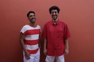 Sinuhe LP e João Albino abrem EP com bênção de São Jorge