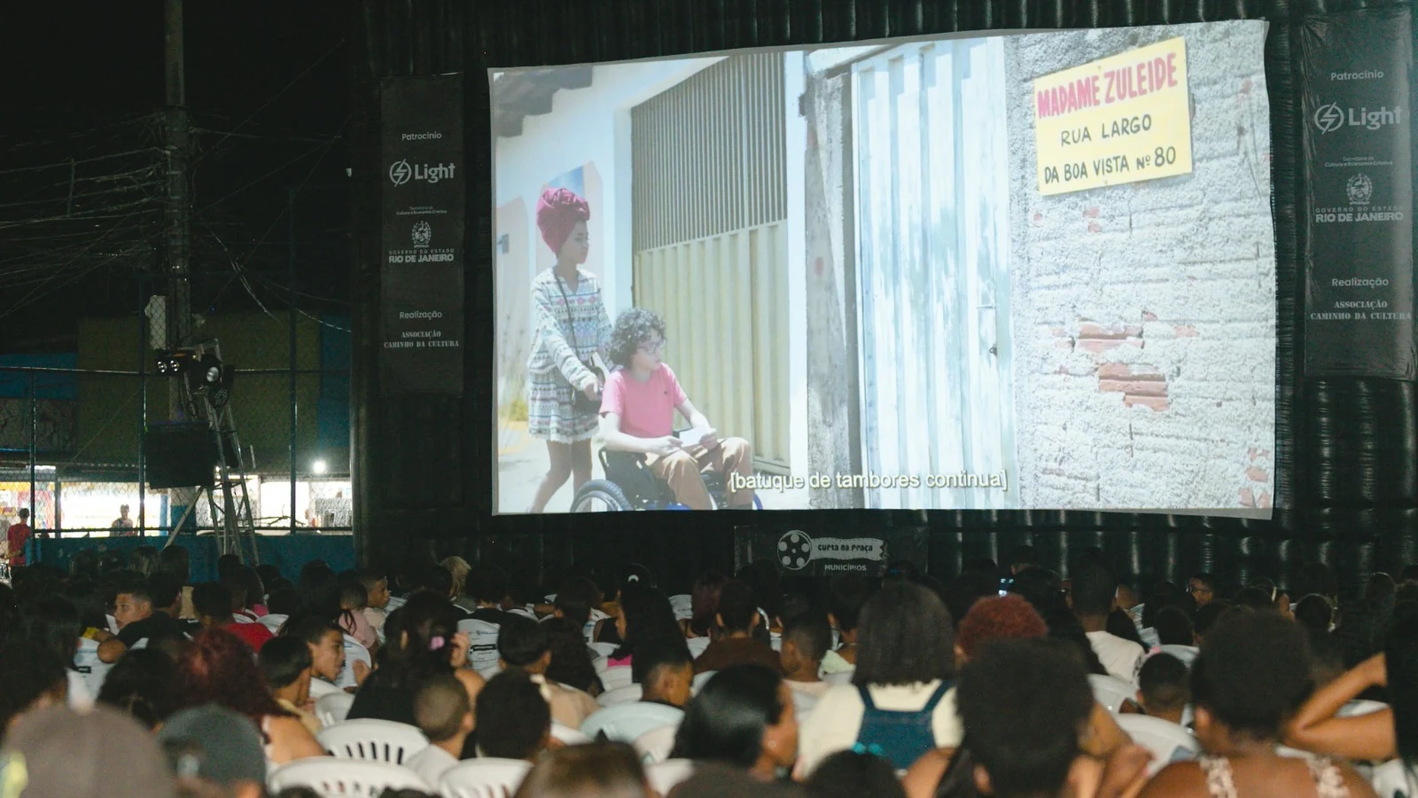 tela ao ar livre em queimados festival gratuito exibe 16 curtas metragens e fomenta debates featured
