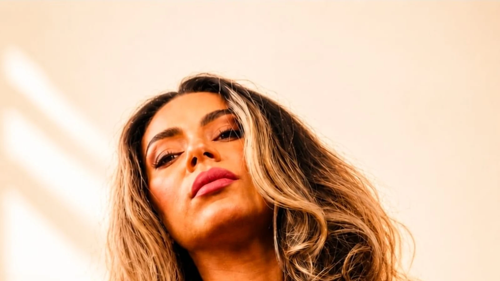 Thailla Lima leva sertanejo gratuito ao centro de Goiânia neste sábado thailla lima leva sertanejo gratuito ao centro de goiania neste sabado featured