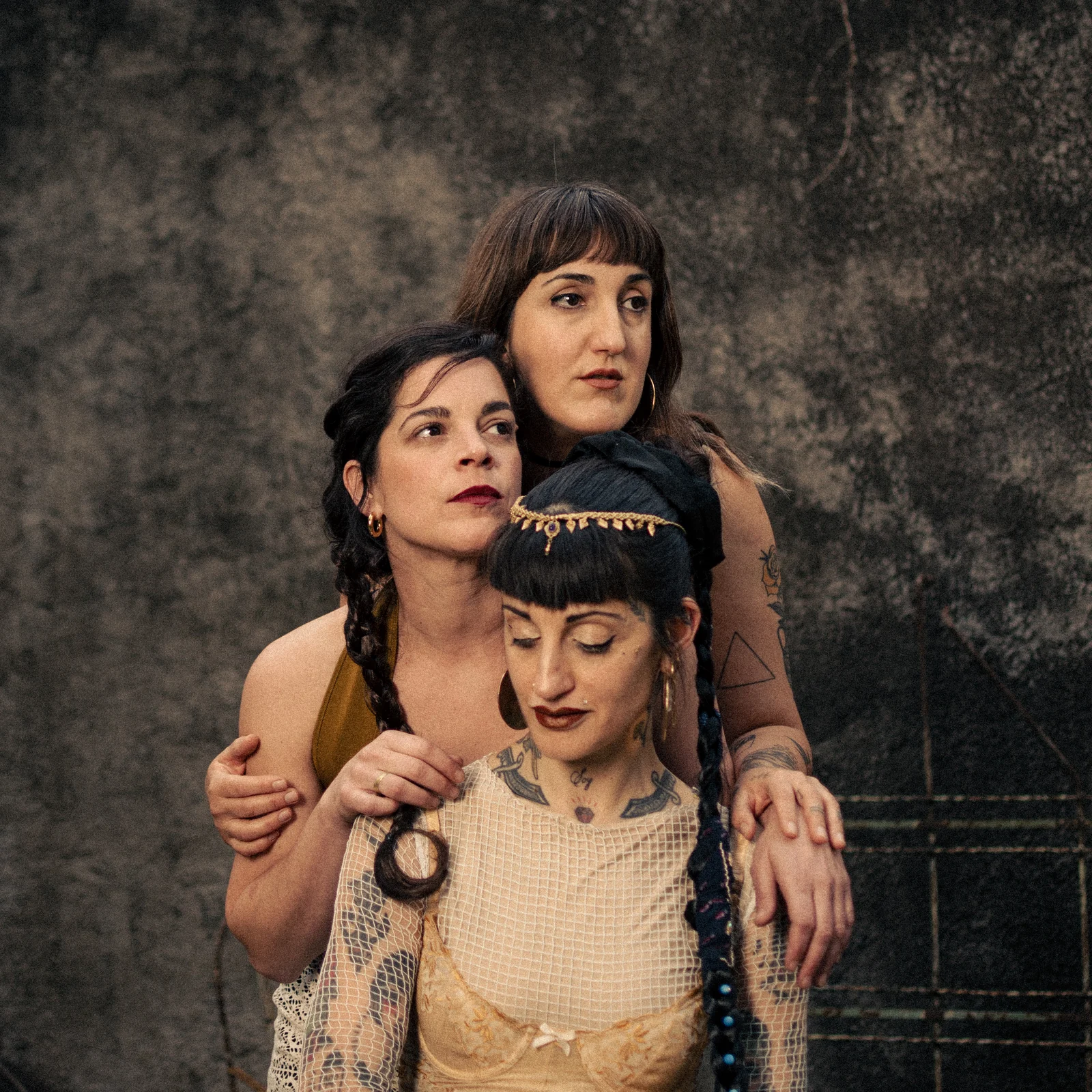 Trio argentino Bourbon Sweethearts faz show em Brumadinho