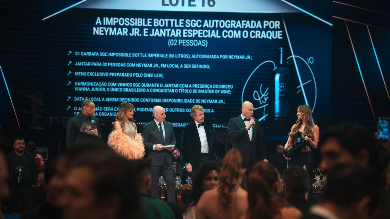 vinho raro de 6 litros e arrematado por r 600 mil no leilao de neymar jr featured