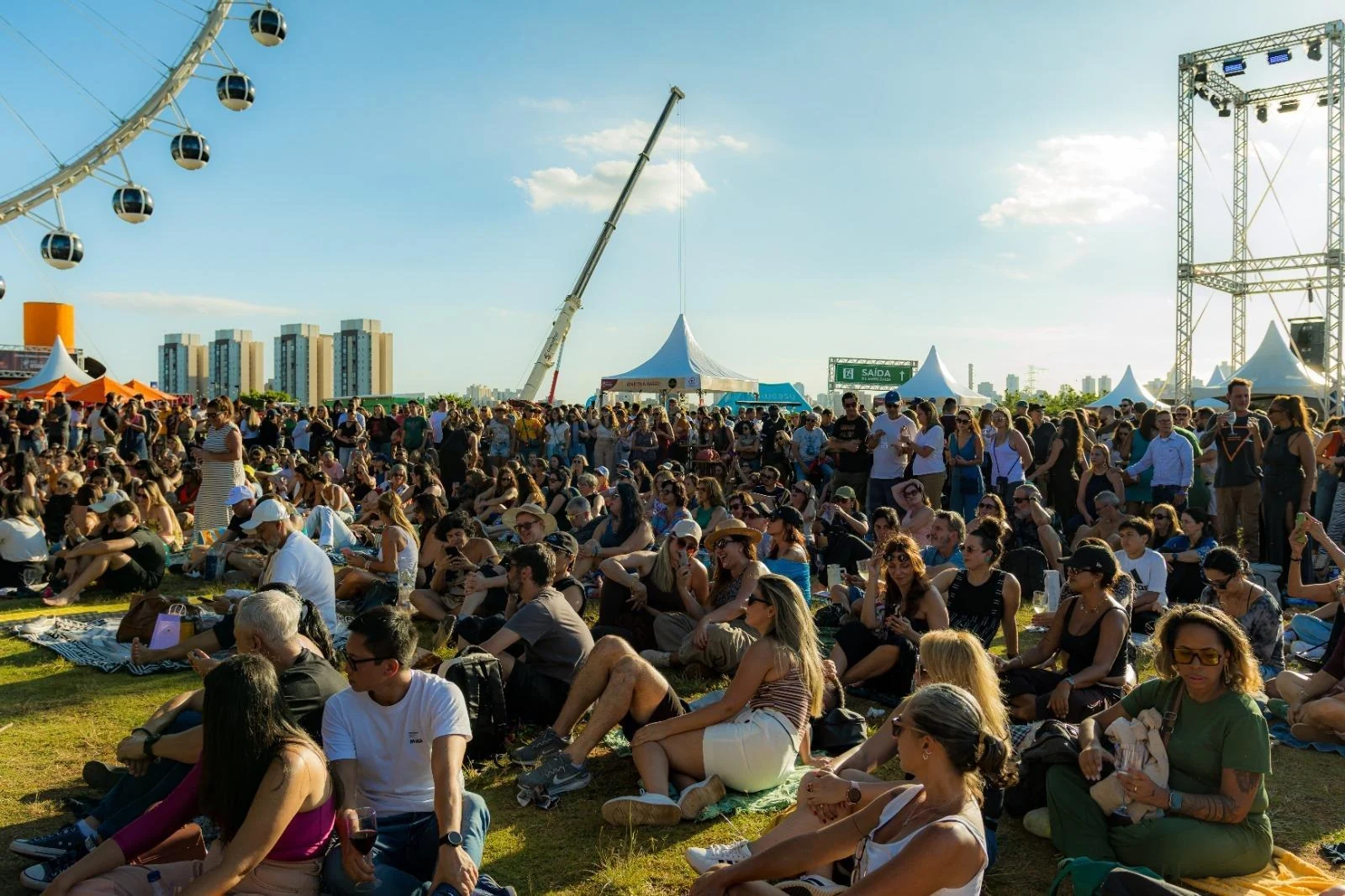 Wine & Jazz Sessions terá orquestra sob 4 mil velas no Villa-Lobos 1 Wine & Jazz Sessions terá orquestra sob 4 mil velas no Villa-Lobos