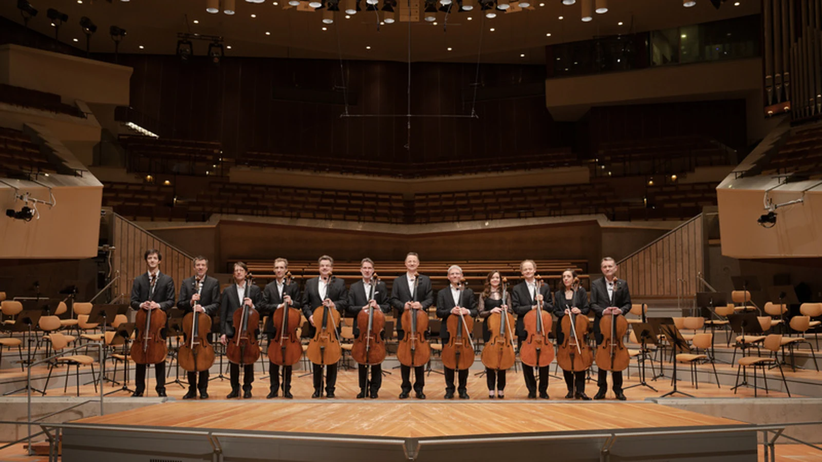12 violoncelos da filarmonica de berlim tocam na sala sao paulo featured