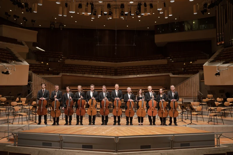 12 Violoncelos da Filarmônica de Berlim tocam na Sala São Paulo