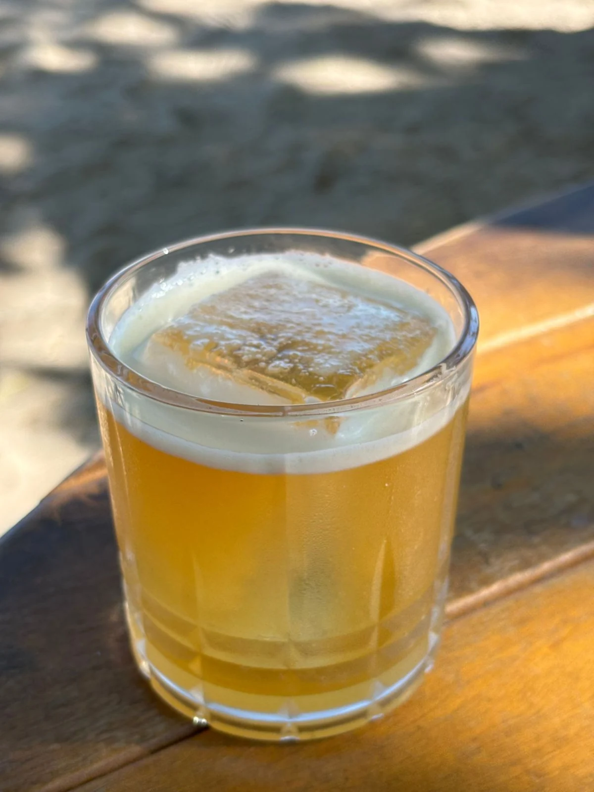 Além da caipirinha: bares do Rio reinventam a cachaça em alta coquetelaria