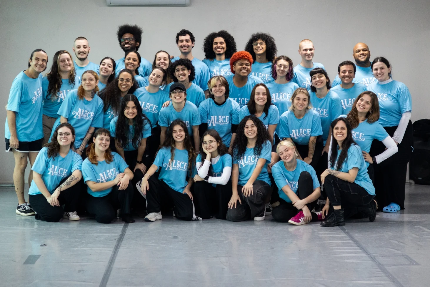 Alice volta adulta ao País das Maravilhas em musical inédito no CIC