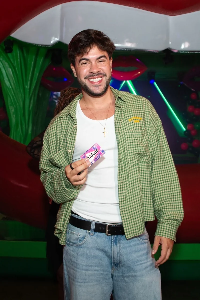 Álvaro comanda entrevistas com o público no Rock in Rio