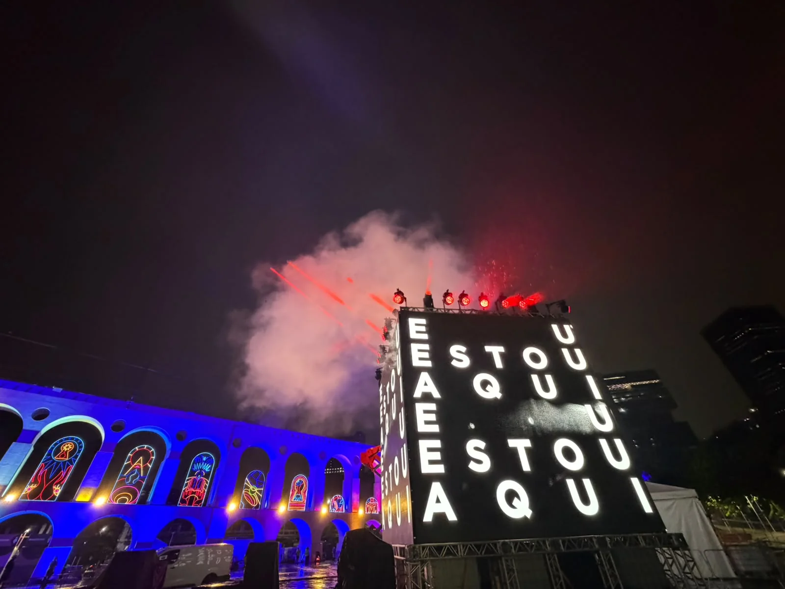 Arcos da Lapa recebem Diogo Nogueira e concerto de rock orquestrado