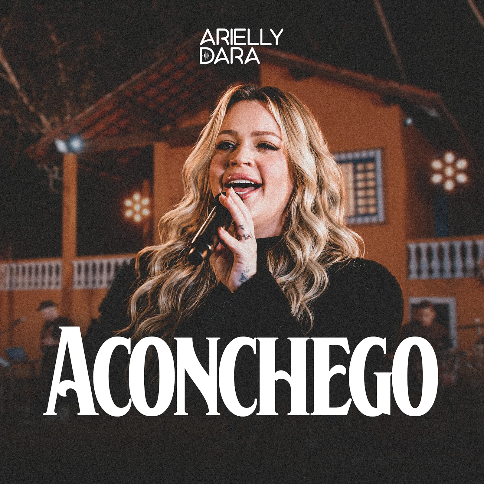 Arielly Dara e Lorena Cristine regravam clássicos de Accioly Neto