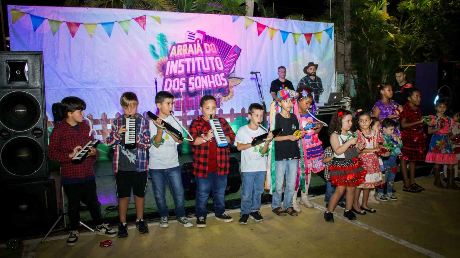 arraia gratuito em sao goncalo reune musica e tradicao popular featured