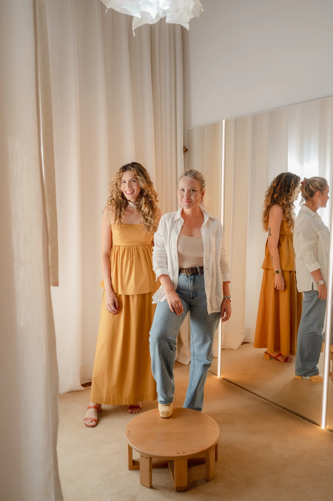 Ateliê carioca cria Day Use para noivas em casarão histórico de 750m²