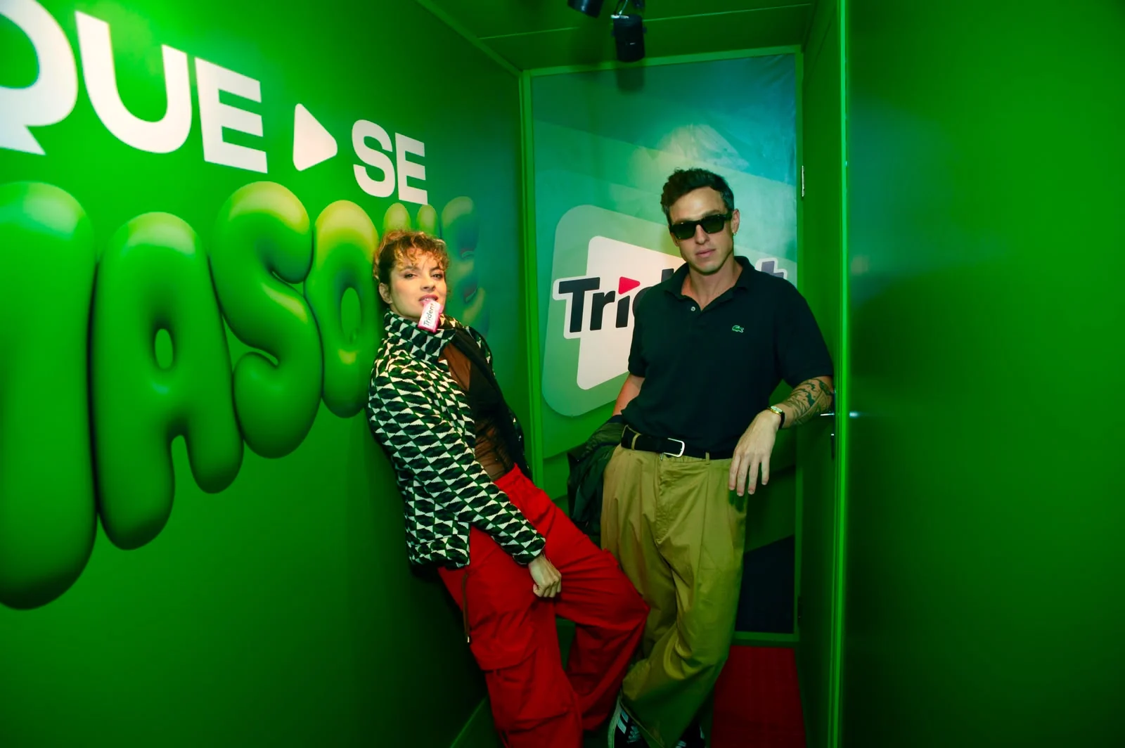 Atores e influenciadores movimentam espaco exclusivo no festival