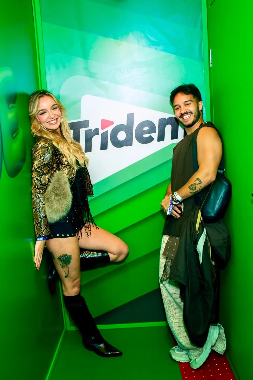 Atores e influenciadores movimentam espaco exclusivo no festival
