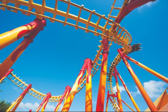Beto Carrero World despede Star Mountain e reabre Fire Whip reformada