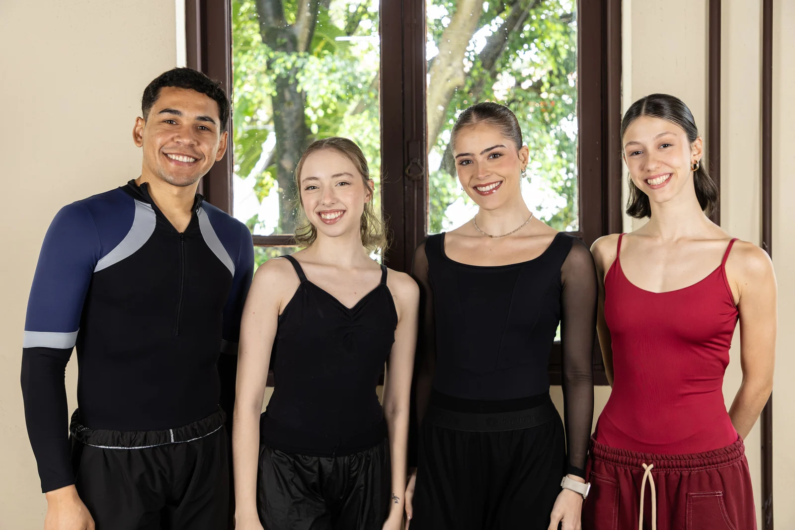 Bolsa de Joinville leva quatro jovens à São Paulo Companhia de Dança