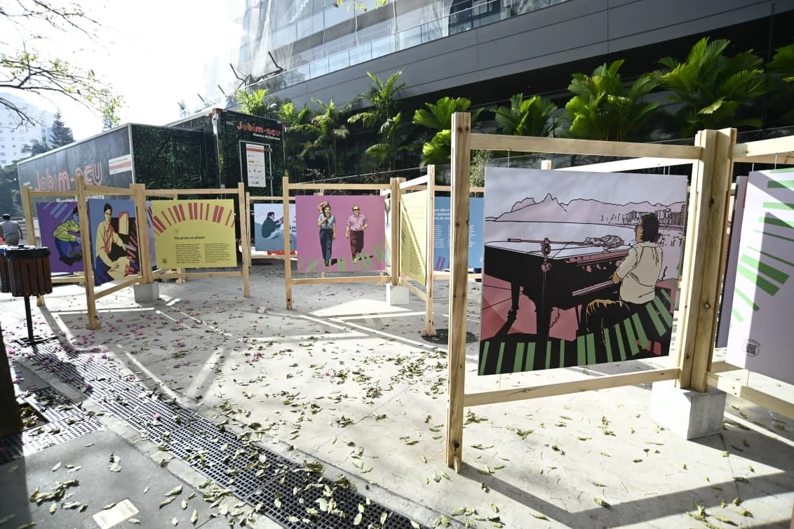 Caminhão vira floresta imersiva para celebrar centenário de Tom Jobim 3 Caminhão vira floresta imersiva para celebrar centenário de Tom Jobim