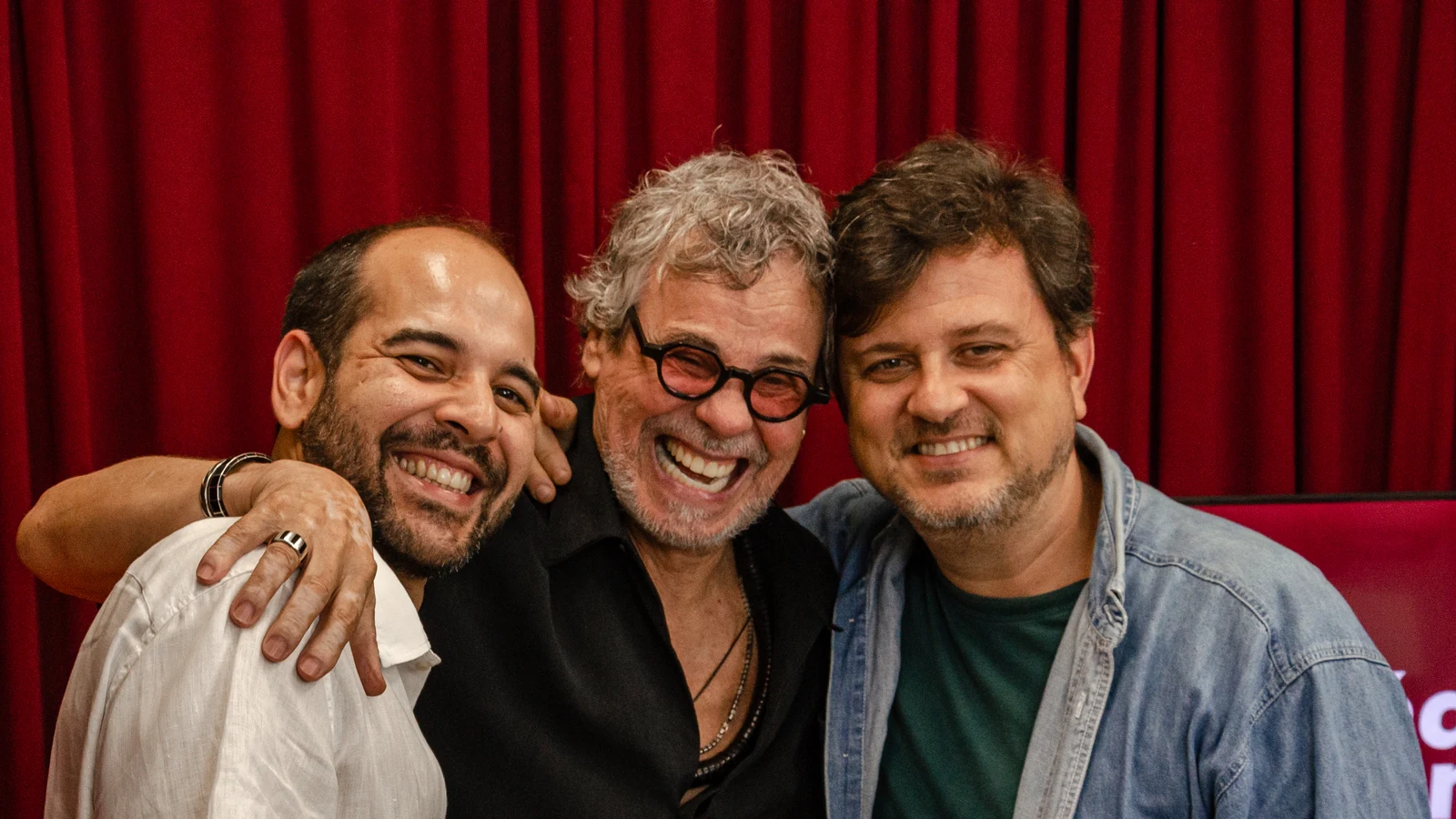 carlinhos de jesus revela bastidores de desfiles e opera do malandro featured