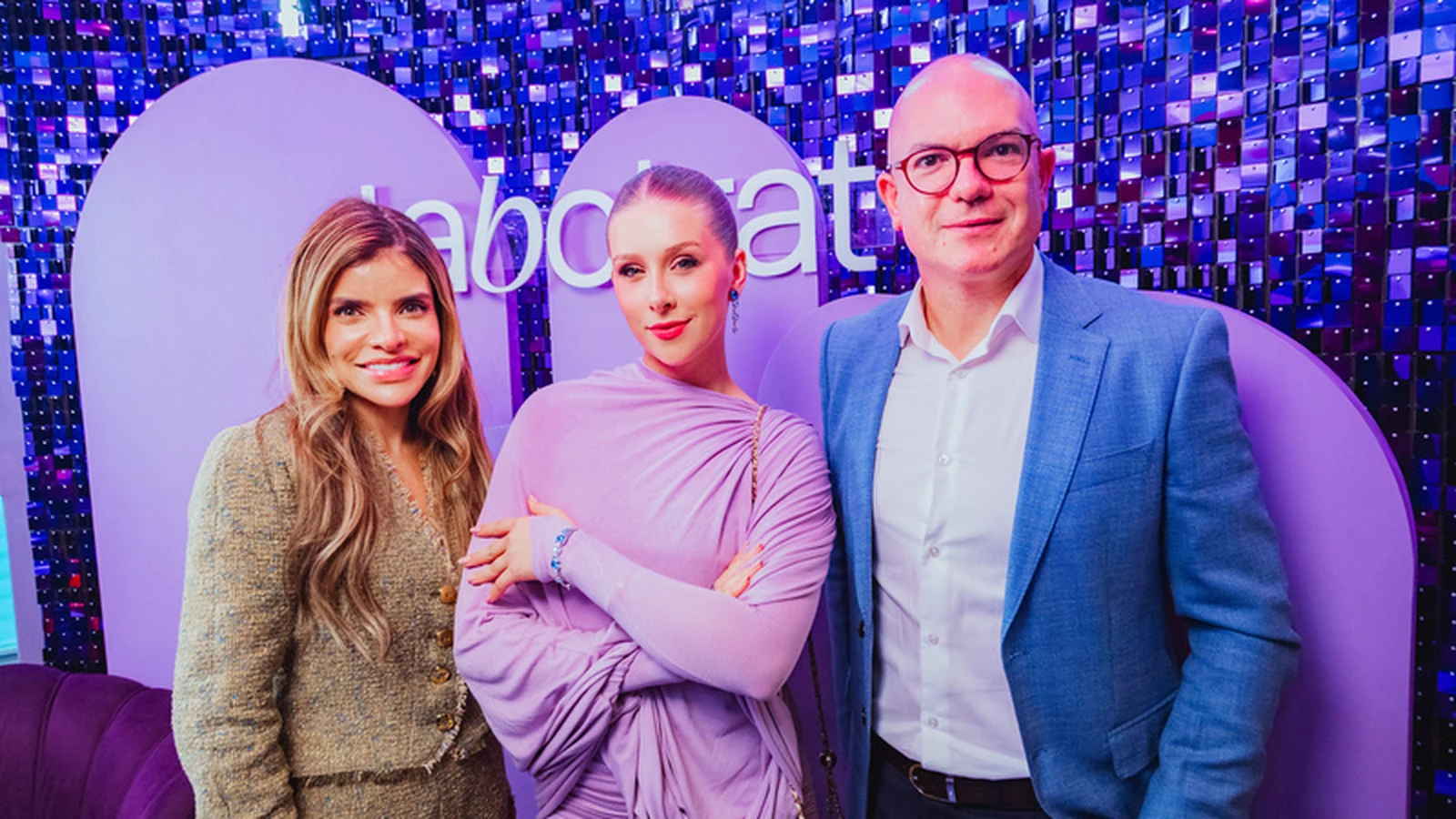 cela lopes assume posto de embaixadora exclusiva da labotrat featured