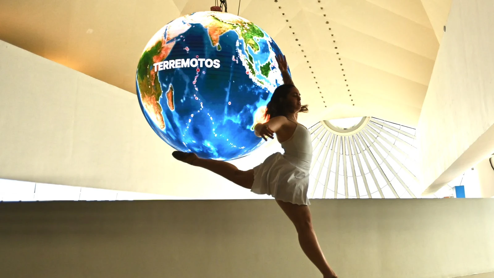 danca e arquitetura no museu do amanha financiam reflorestamento featured