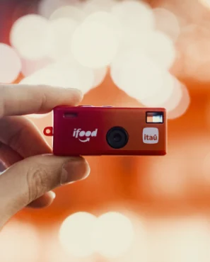 De cashback a câmera digital exclusiva: o que o Itaú preparou para os fãs no Rock in Rio