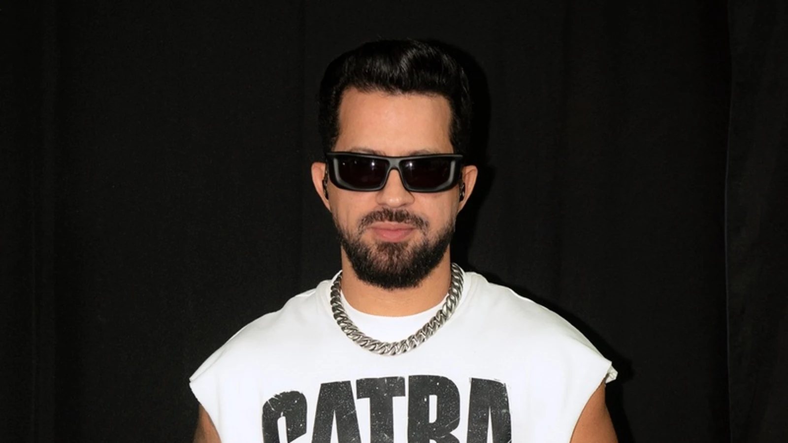 dennis fecha espaco favela com homenagem a mr catra e coral featured