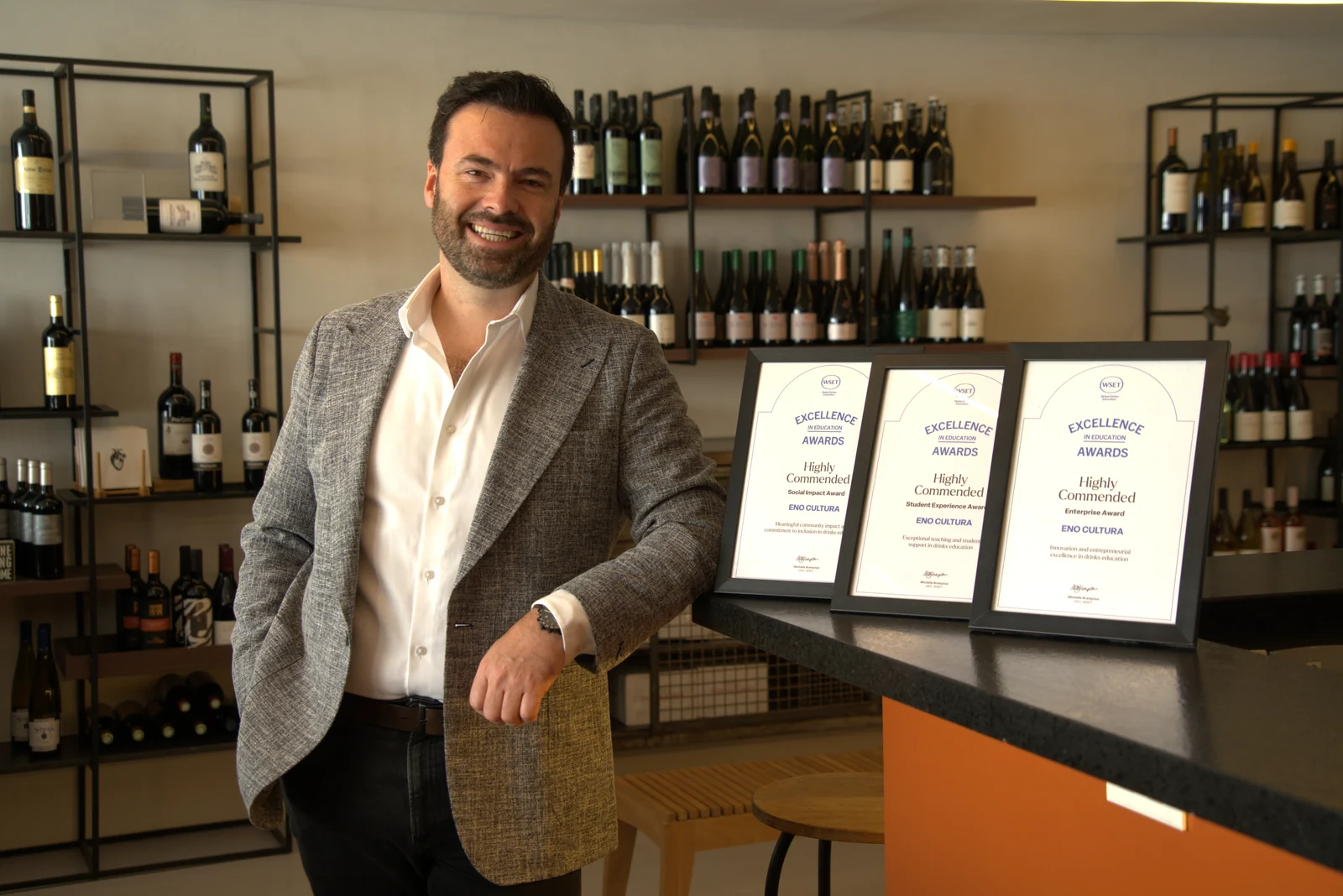 Eno Cultura obtém reconhecimento inédito em premiação global da WSET 1 Eno Cultura obtém reconhecimento inédito em premiação global da WSET