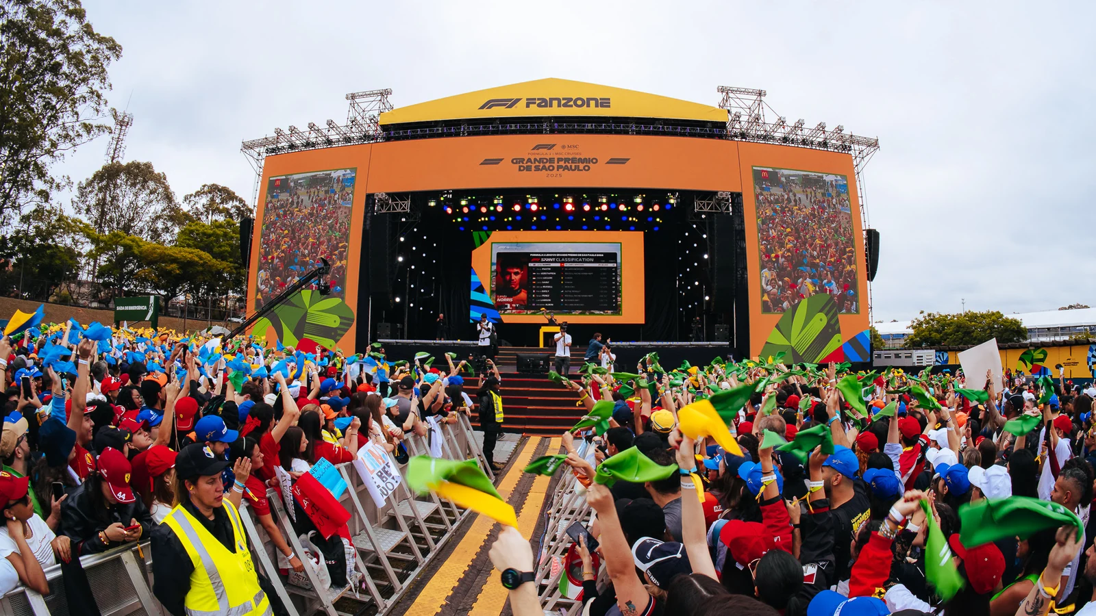 f1 fanzone 2026 tera joao gomes e paralamas em interlagos featured