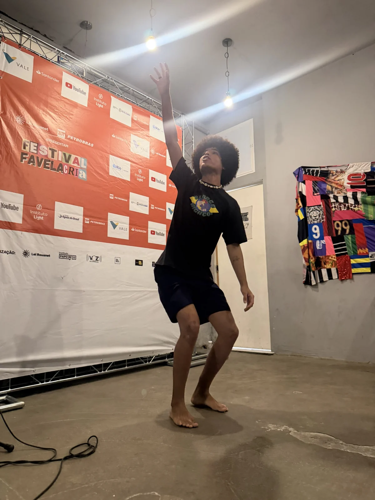 Favela Cria leva batalhas de rima e slam para a Semana de Arte do Rio