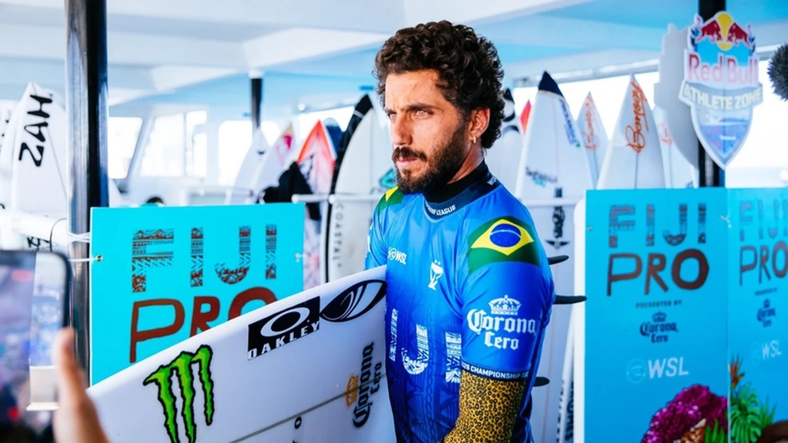 filipe toledo reencontra trestles na nona etapa do circuito mundial featured