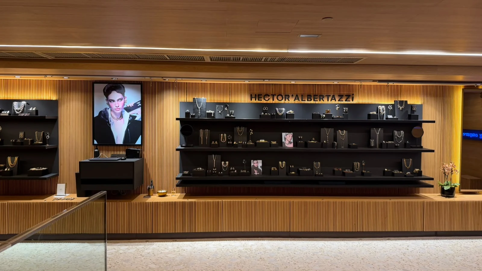 hector albertazzi chega ao shopping cidade jardim com loja no cj fashion featured