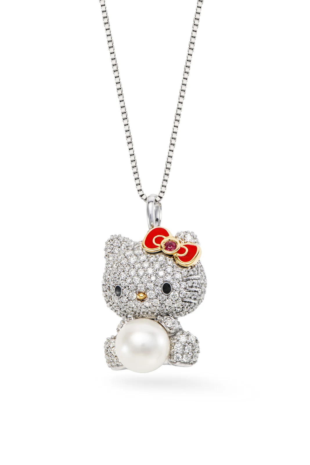 Hello Kitty vira alta joalheria com pérolas raras e diamantes 5 Hello Kitty vira alta joalheria com pérolas raras e diamantes