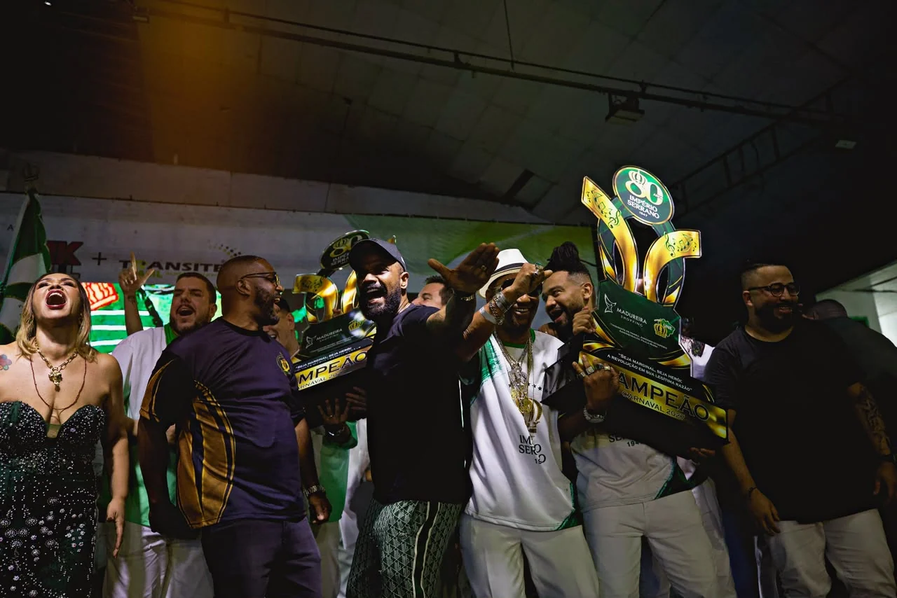 Império Serrano une Aluisio Machado, Chico César e Arlindinho em 2027