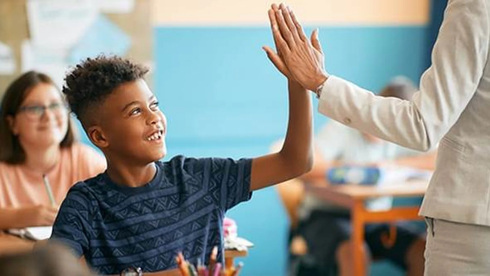 inclusao pedagogica redefine praticas de ensino sem reduzir exigencia featured
