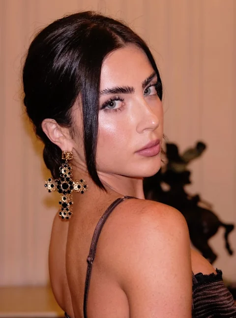 Jade Picon troca Rock in Rio por giro internacional com Dolce & Gabbana