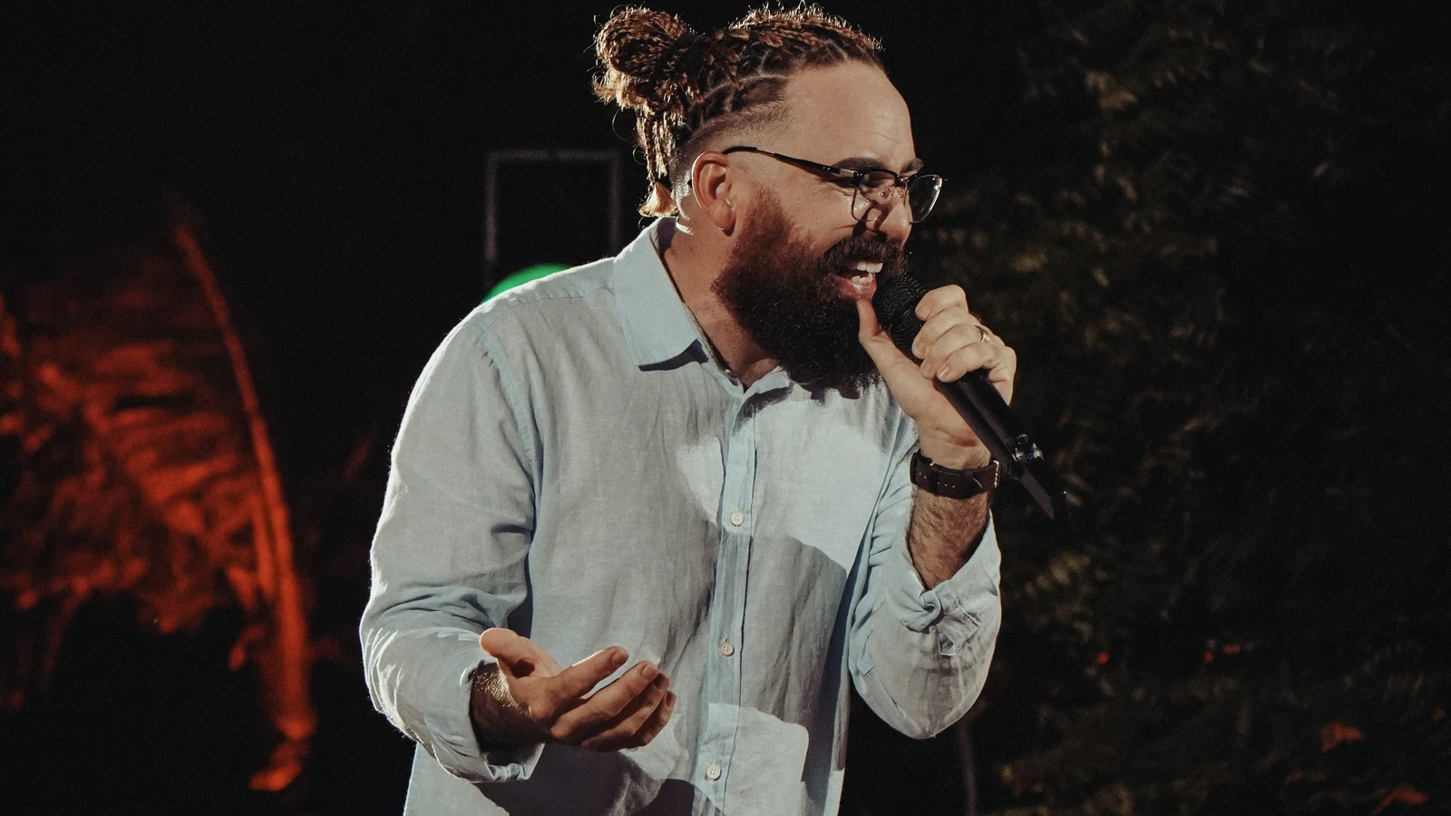 jhonny salvacao une forro e rock ao cantar sobre saude mental featured