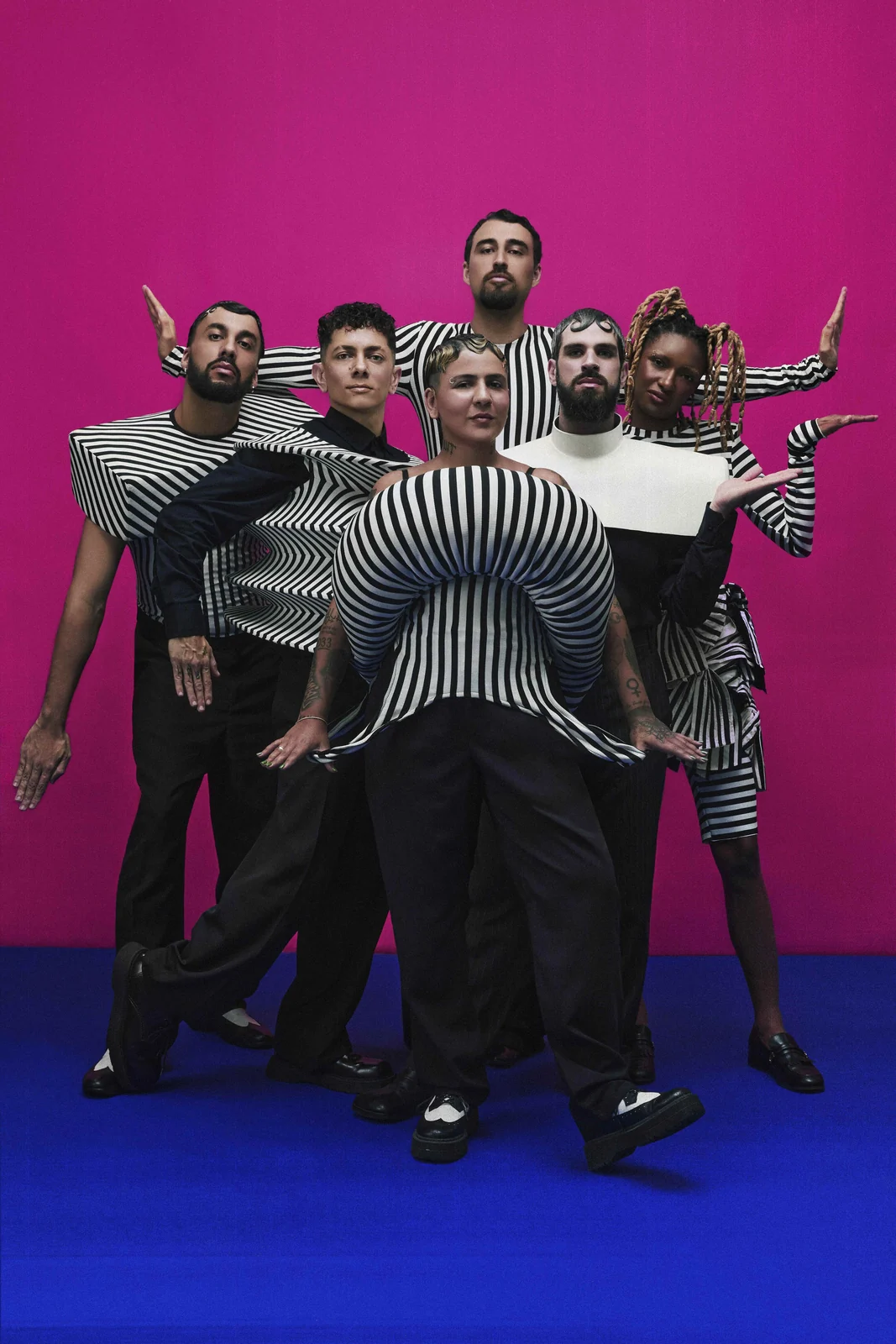 Lamparina lança “Pura Magia” entre fantasia e repetição 1 Lamparina lança “Pura Magia” entre fantasia e repetição