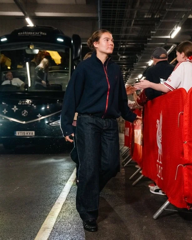 Liverpool FC Women e Tommy Hilfiger inovam o dia de jogo em Anfield