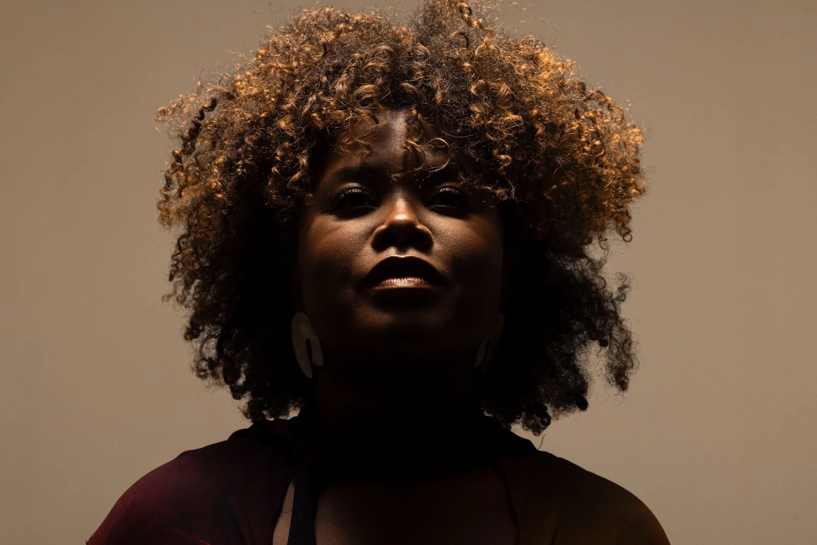 Ludom disputa o Latin GRAMMY com álbum confessional e potente