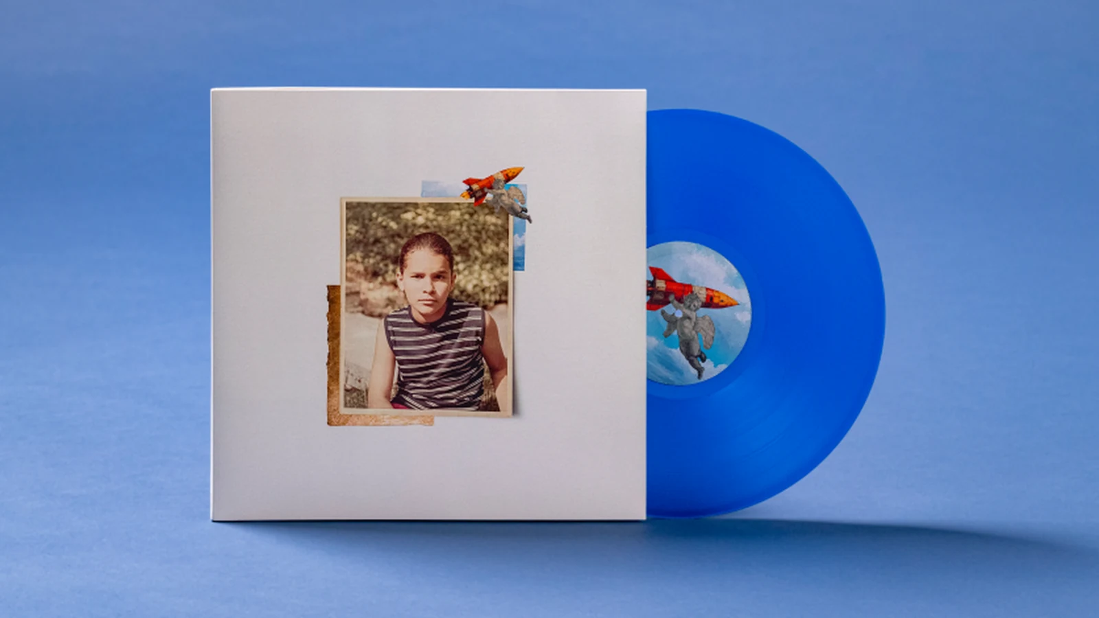 marina lima lanca opera grunkie em vinil azul e celebra poesia featured