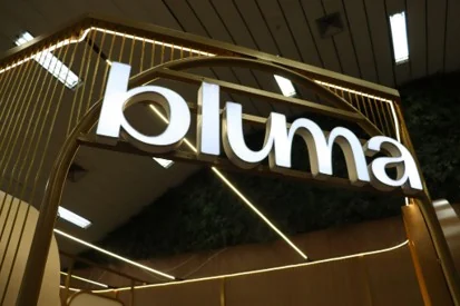 Massagem antes do voo vira benefício em aeroportos e hotéis