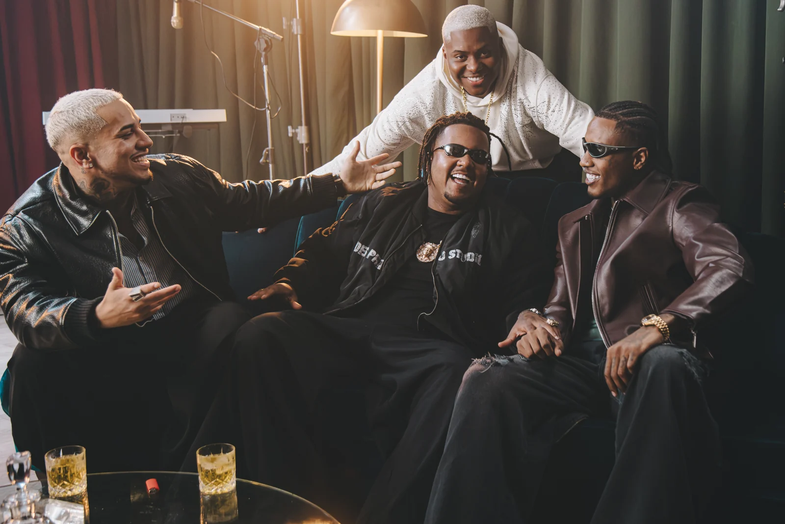 MC Jvila entra no Top 5 global do Spotify com álbum de estreia