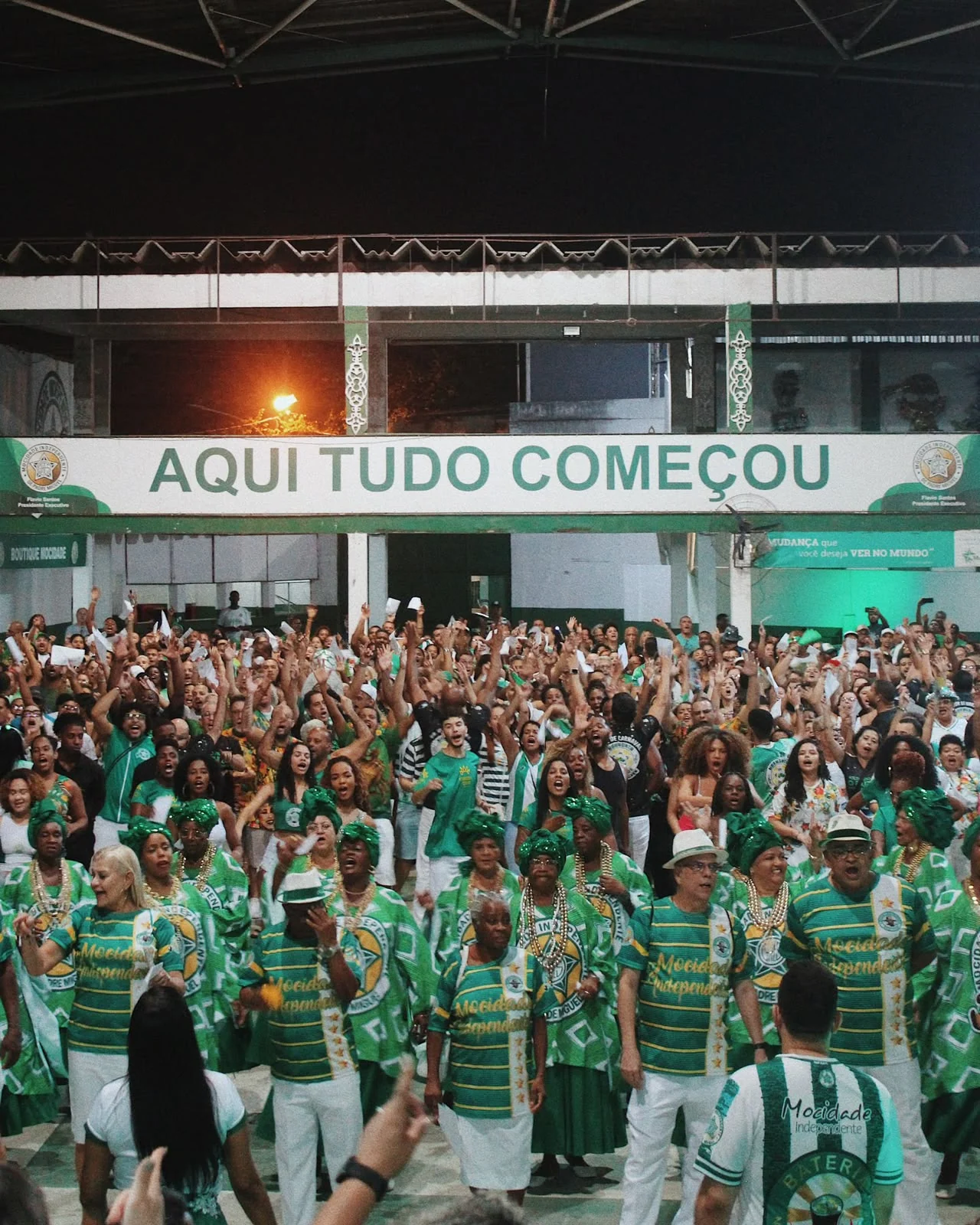 Mocidade abre ensaios de canto rumo ao Carnaval 2027 na Vila Vintém