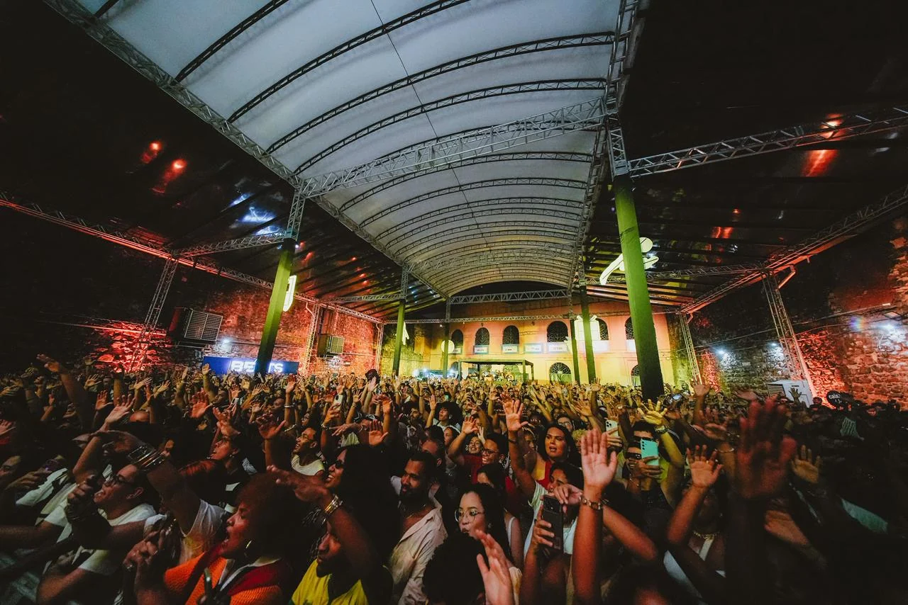 Música nacional gera R$ 2 bi em streaming e impulsiona novos palcos
