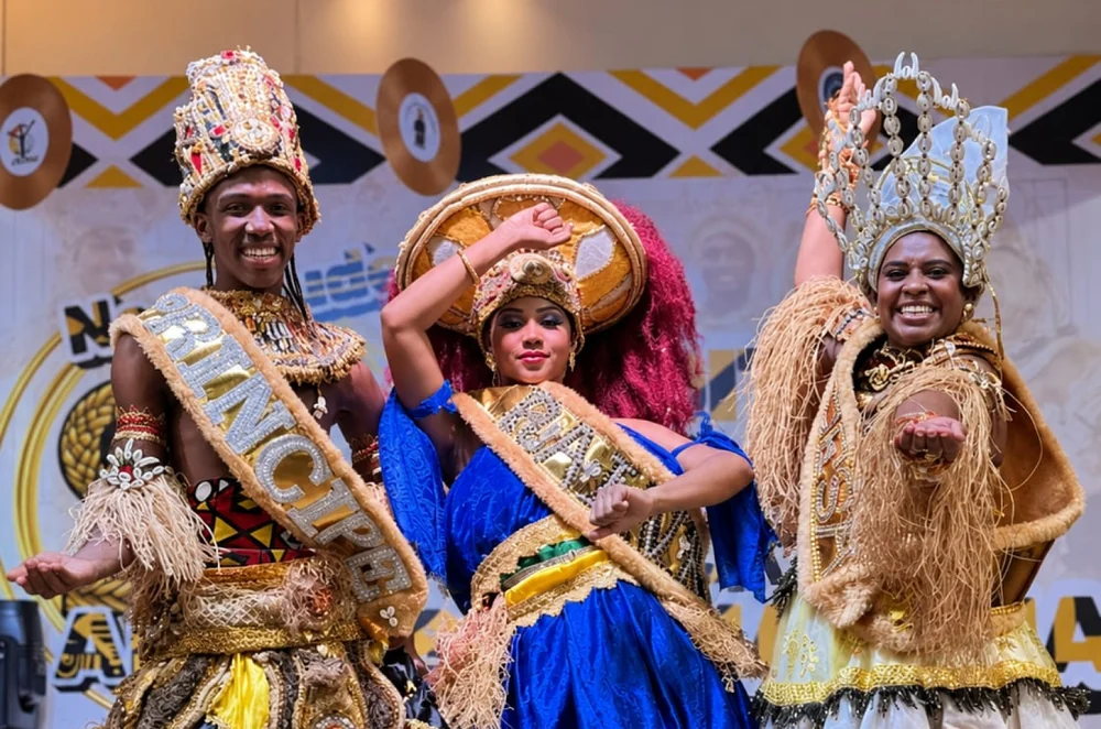 Noite da Beleza Negra escolhe nova realeza em Salvador