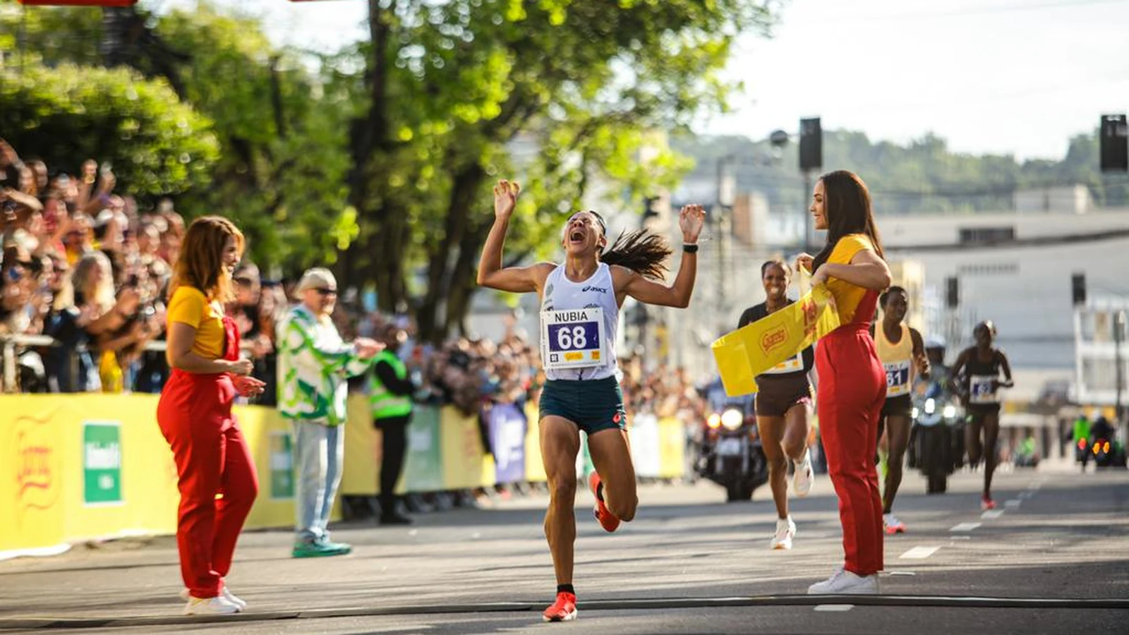 Núbia Oliveira defende título na Dez Milhas Garoto após quebrar recorde nubia oliveira defende titulo na dez milhas garoto apos quebrar recorde featured