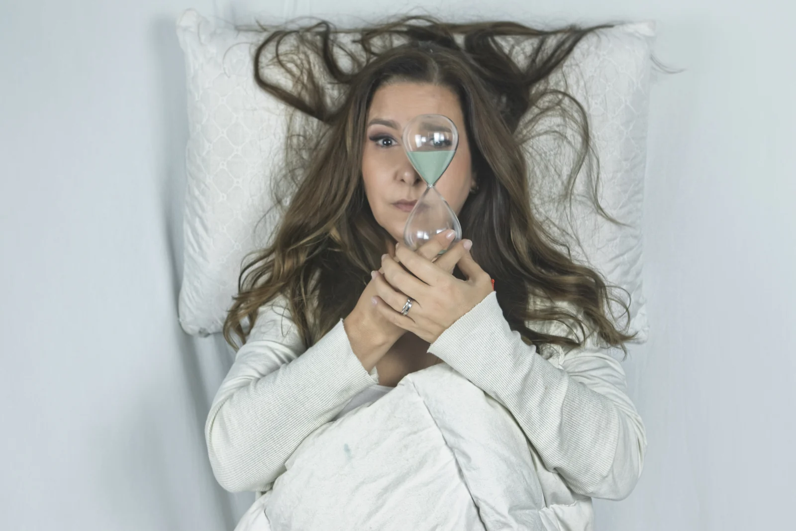 “O Tempo Dela” transforma três noites insones em recomeço