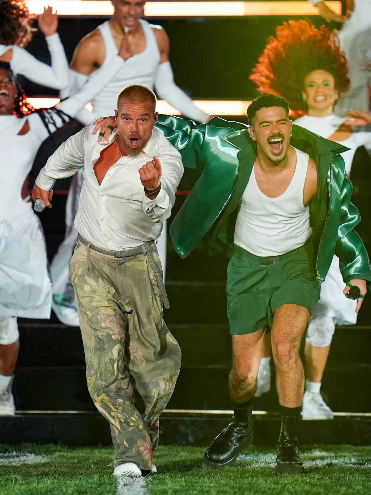 Pedro Sampaio e Ricky Martin unem funk e pop latino no Maracanã