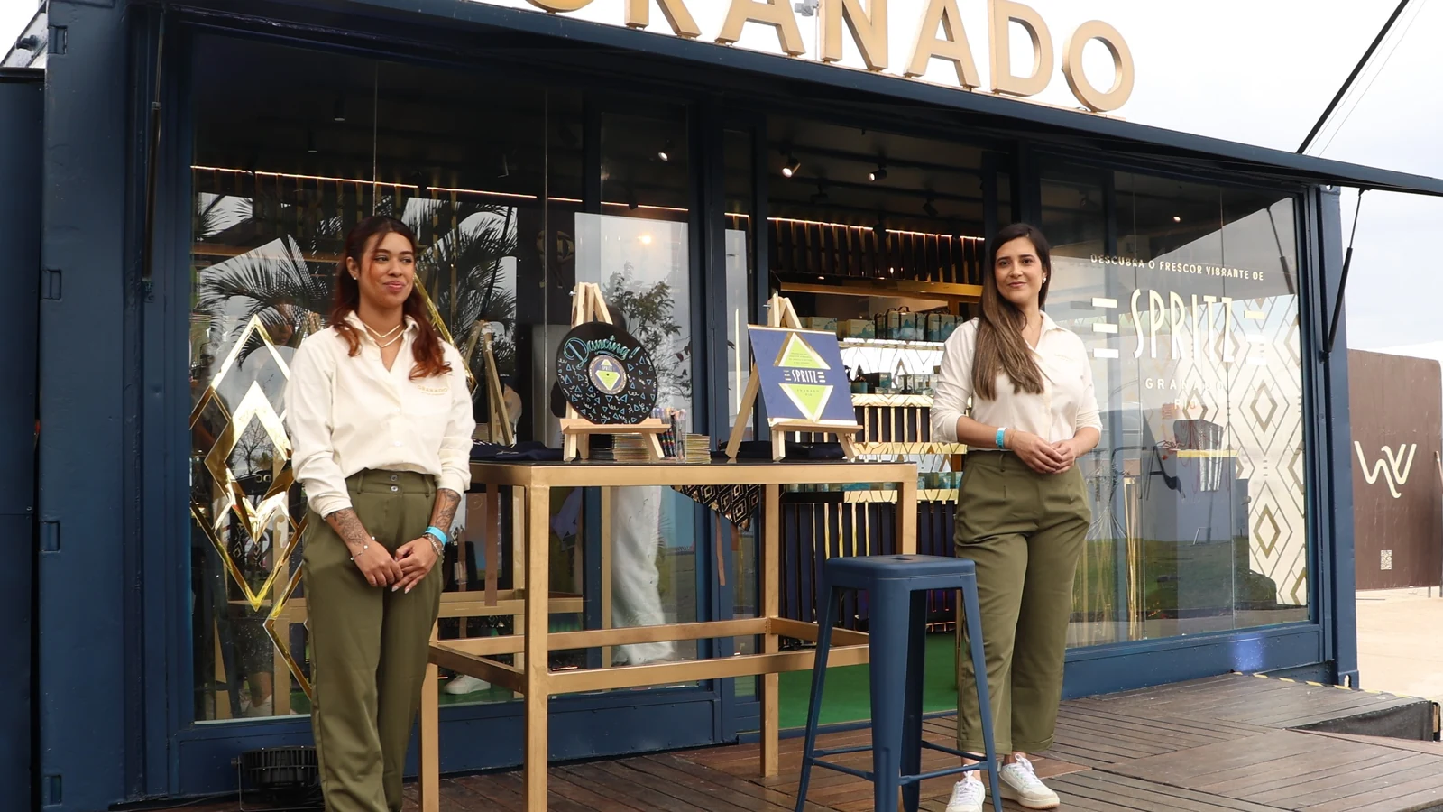 Público personaliza discos de vinil em ativação visual na ArtRio publico personaliza discos de vinil em ativacao visual na artrio featured